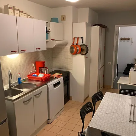 Avec Piscine Et Box, Vue Sur Apartment Sète