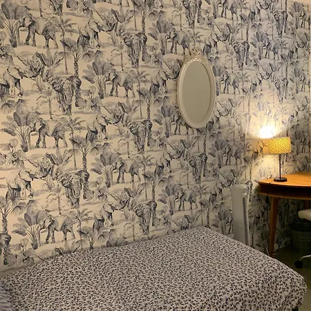 Avec Piscine Et Box, Vue Sur *