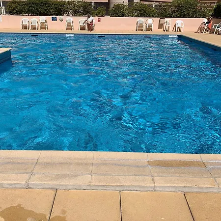 Апартаменты Avec Piscine Et Box, Vue Sur Сет