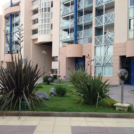 Avec Piscine Et Box, Vue Sur *